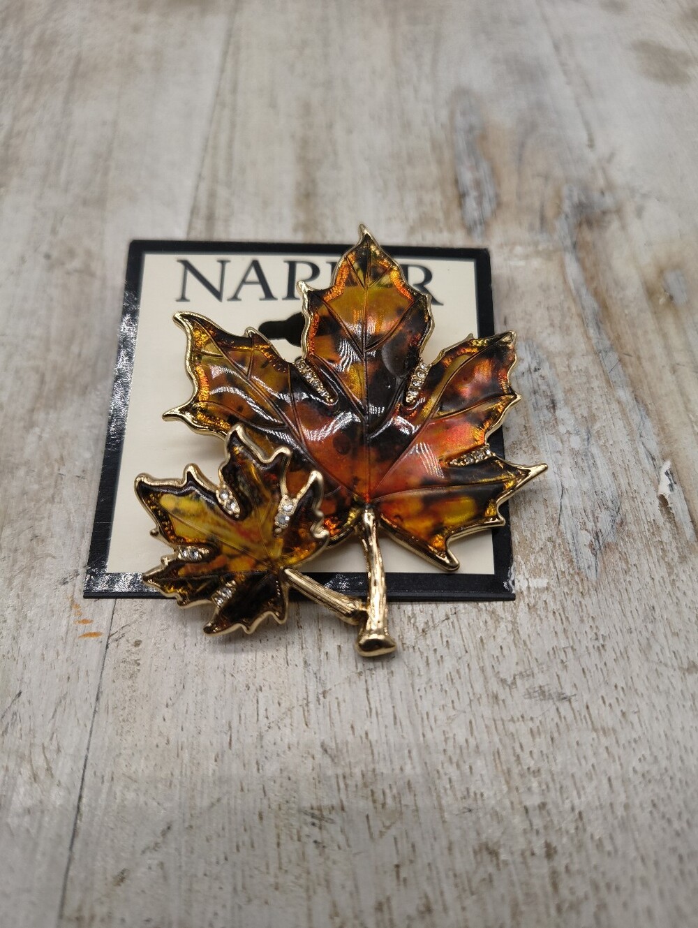 Napier Fall Leaf Pin